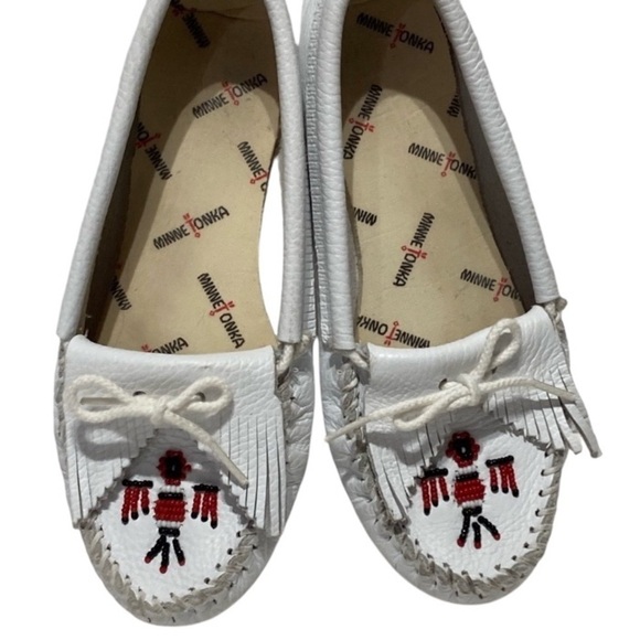White Leather Minnetonka Thunderbird Moccasins - Picture 5 of 8